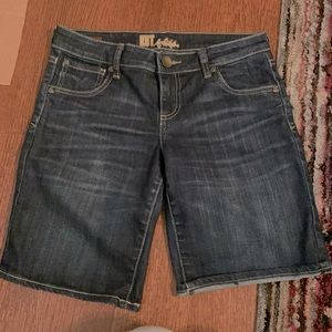 Kut from the Kloth size 2 denim shorts